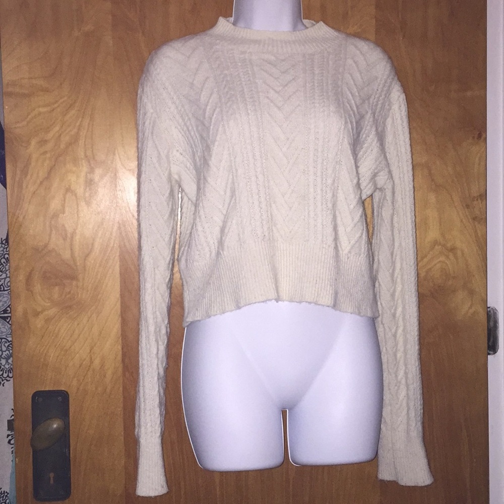 Evidnt Los Angeles Cream White Cropped Sweater Size Large
